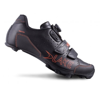 Tretry LAKE MX228 Carbon černé vel.47