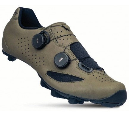 Tretry LAKE MX239 Gravel Carbon zemitě hnědo/černé vel.47