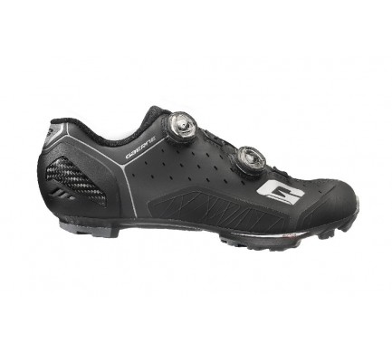 Tretry GAERNE MTB Sincro Carbon black 40 Tretry GAERNE MTB Sincro Carbon black 40