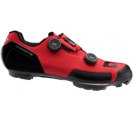 Tretry GAERNE MTB SNX Carbon matt red EUR 44 Tretry GAERNE MTB SNX Carbon matt red EUR 44