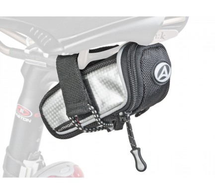 AUTHOR Brašna pod sedlo AS-310 (čierna/strieborná) AUTHOR Brašna pod sedlo AS-310 (čierna/strieborná)